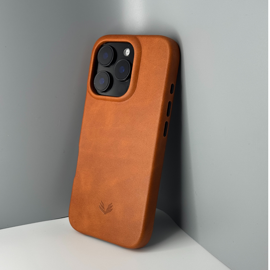 Funda de cuero "Excellence" Iphone 16 Pro