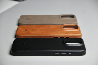 Funda de cuero "Excellence" Iphone 16 Pro